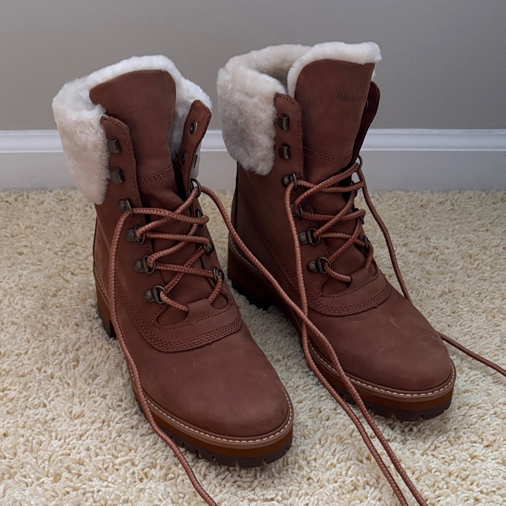 Timberland Women's Brown Shearling-Lined Boots